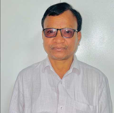 स्टाफ फोटो